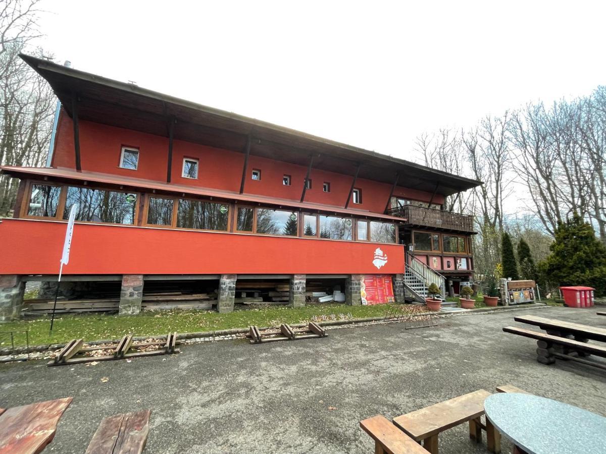 Chata Korenny Vrch Pezinska Baba Pezinok Exterior photo